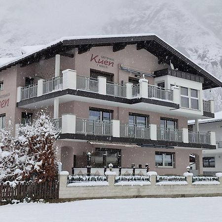 Gästehaus Kuen Längenfeld Exterior foto